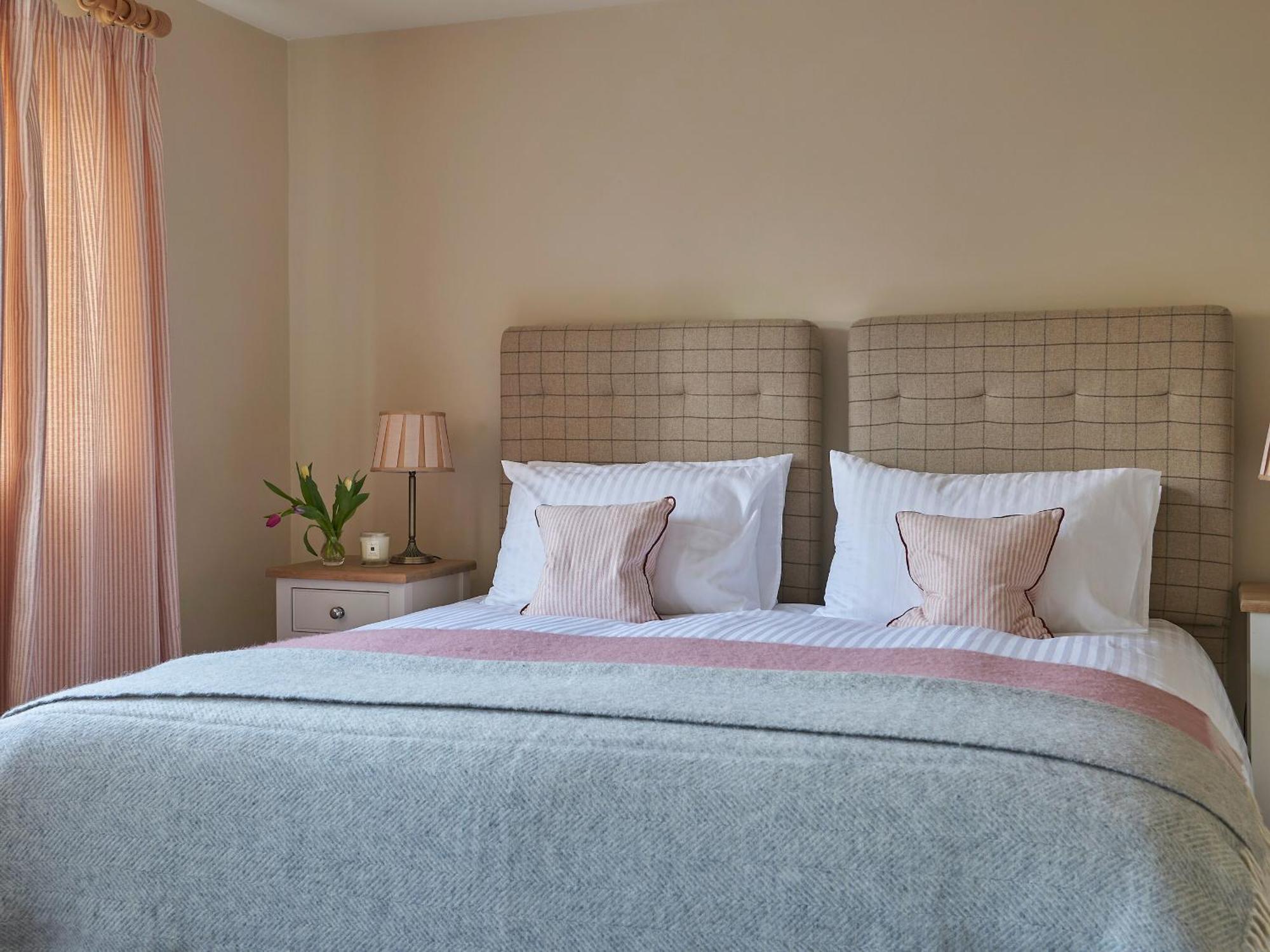 Hungate Garden Cottage พิกเคอริง ภายนอก รูปภาพ
